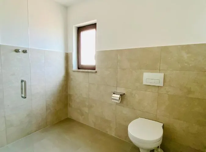 빌라 Fluggi Near Labin Santalezi