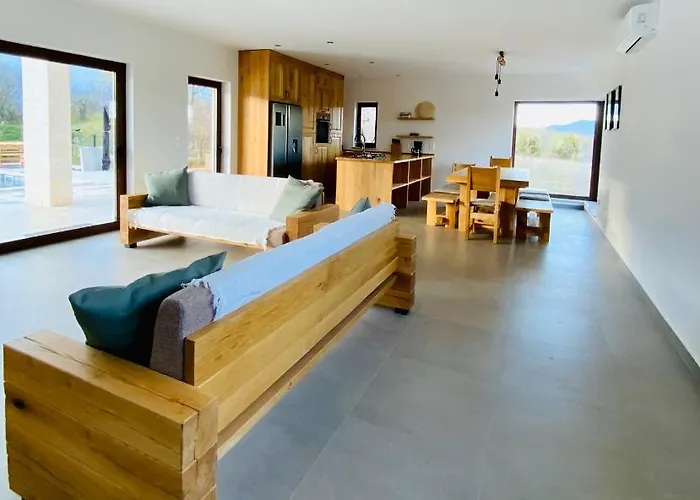 빌라 Fluggi Near Labin Santalezi